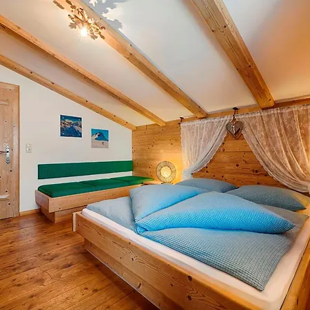 Grabenhaeusl Holiday home *